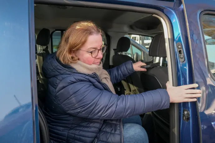 Découvrez les produits de la catégorie Coussins, planches, marchepieds et poignées Handynamic Découvrez les produits de la catégorie Coussins, planches, marchepieds et poignées Handynamic